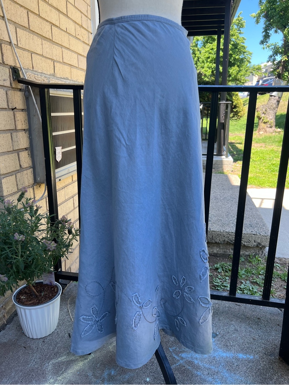 J. Jill Sky Blue Linen-Blend Embroidered Maxi Skirt - Picture 10 of 16